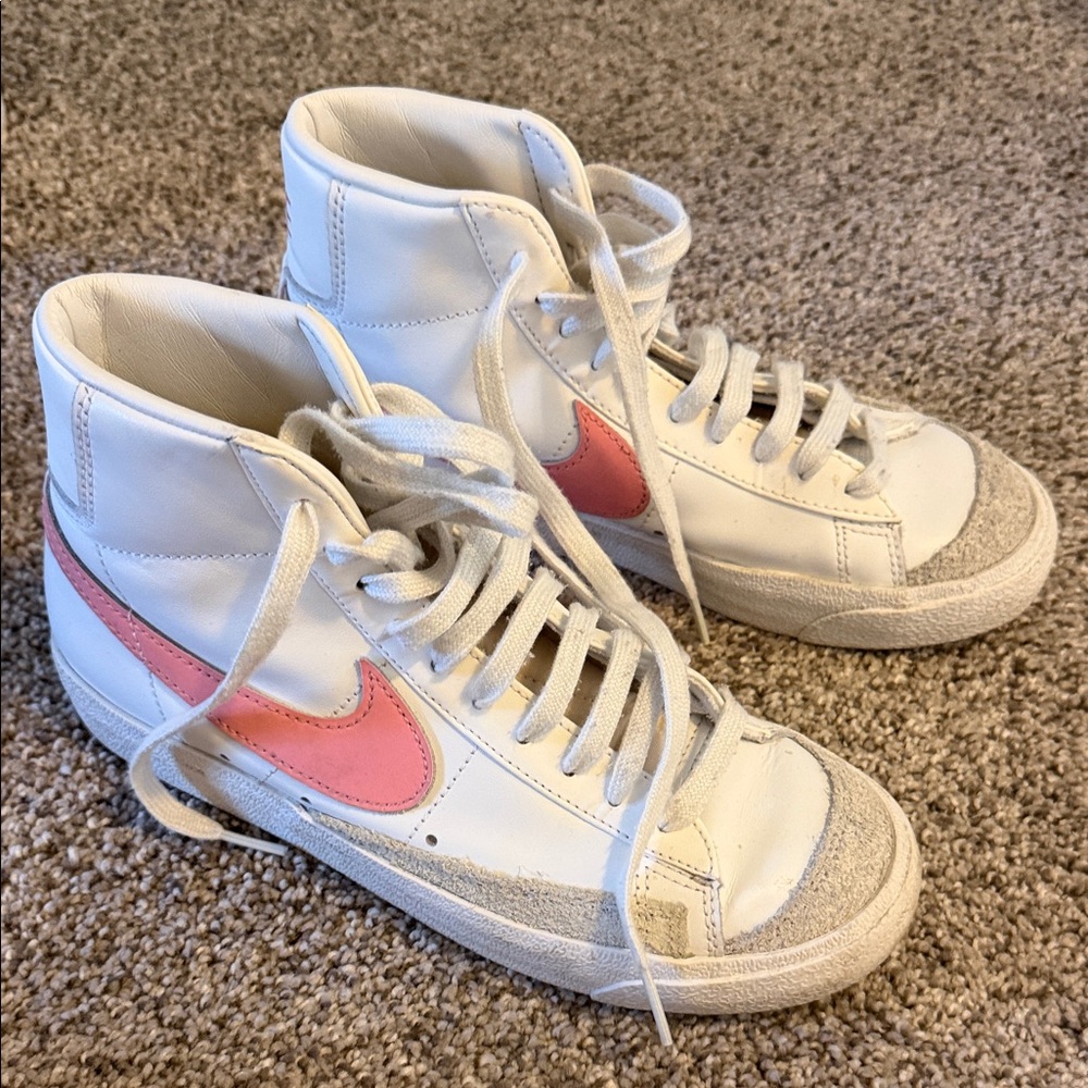 Nike Women's White and Pink High-Top Sneakers